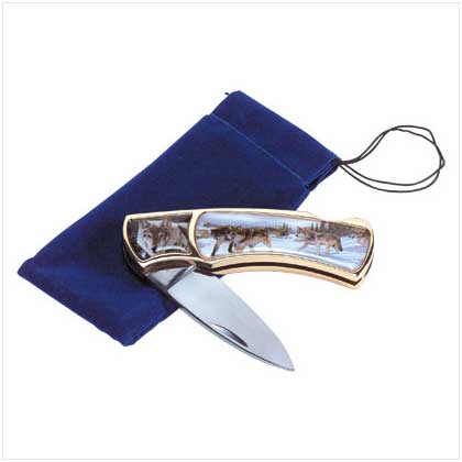 timber wolf-themed pocket knife